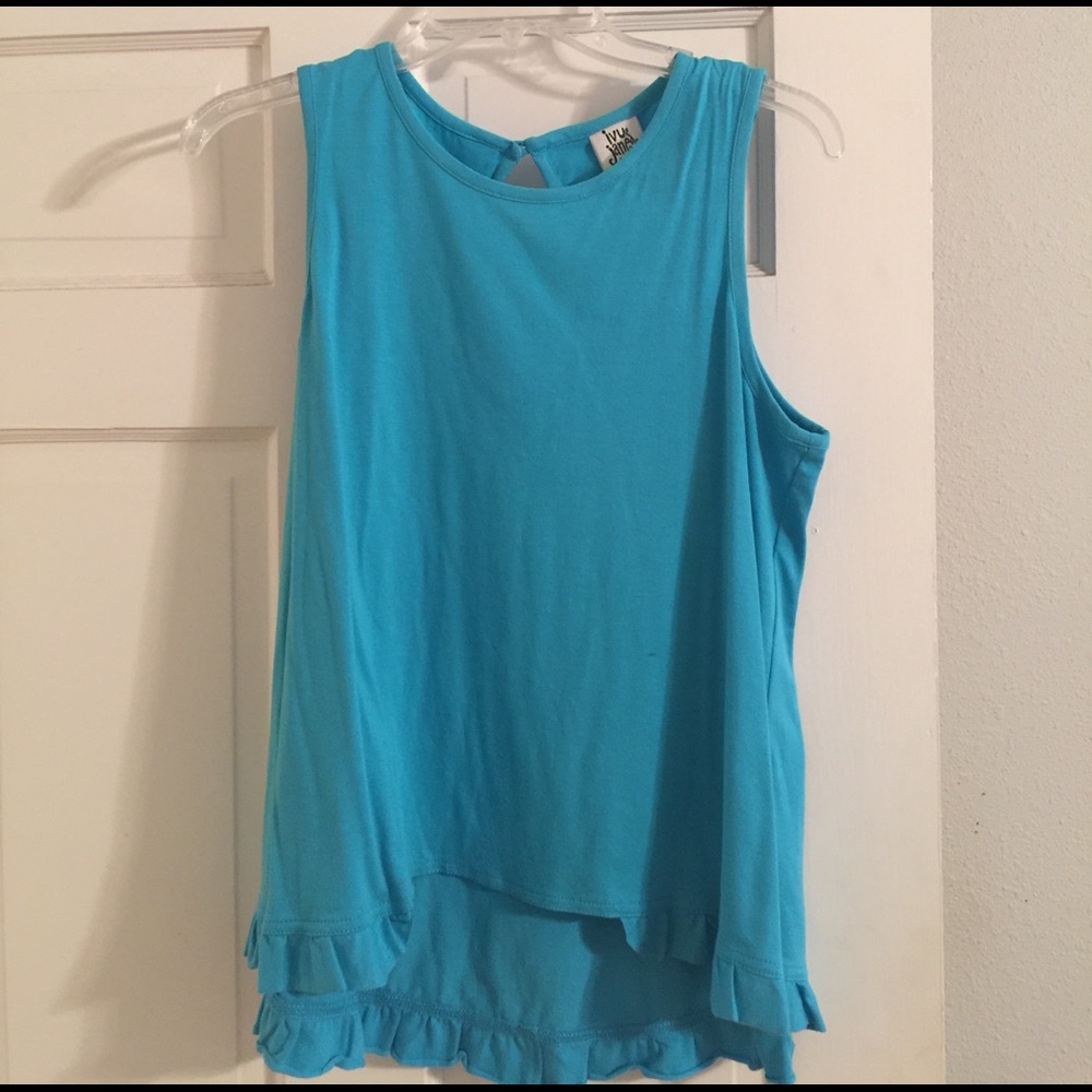 Ivy Jane beautiful blue tank