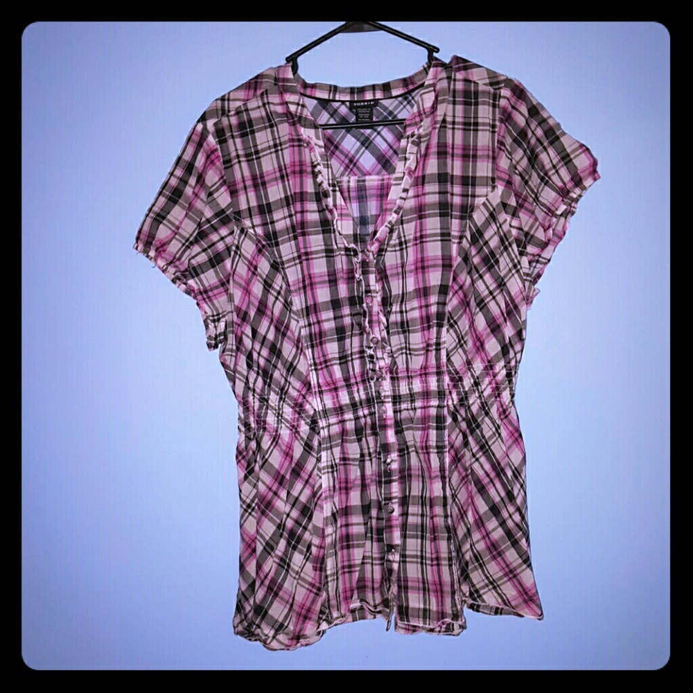 Short sleeve plaid blouse*lowest price*