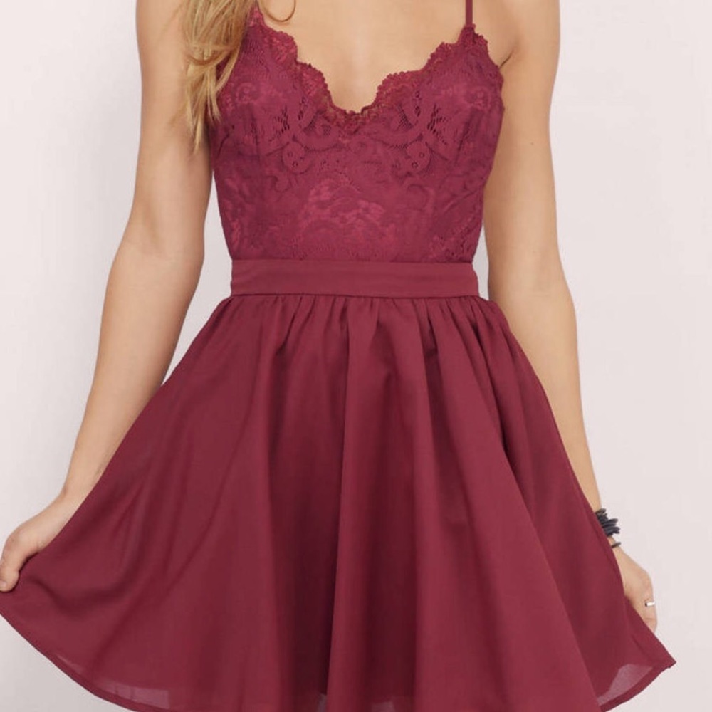 Lace burgundy dress