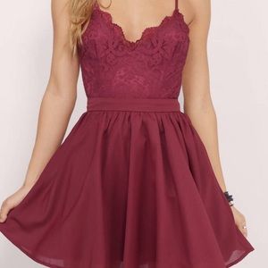 Lace burgundy dress