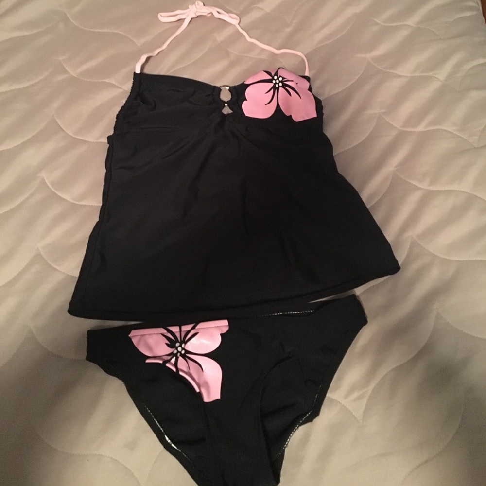Xhilaration swimwear 3 pieces