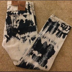 NWT Men's Ripped Faded Jeans