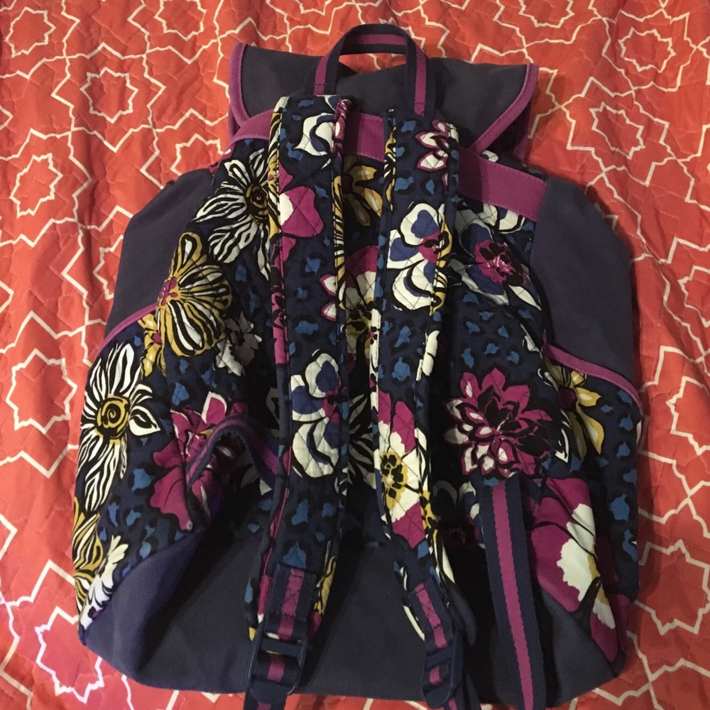 Vera Bradley drawstring backpack - Picture 2 of 4
