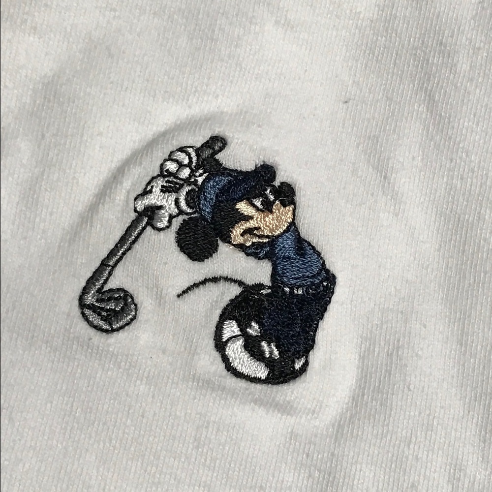 Mickey Mouse golf tshirt