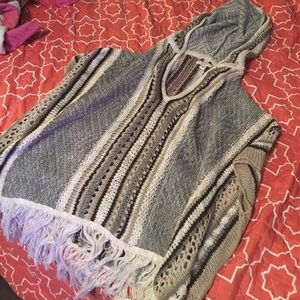 AE PONCHO