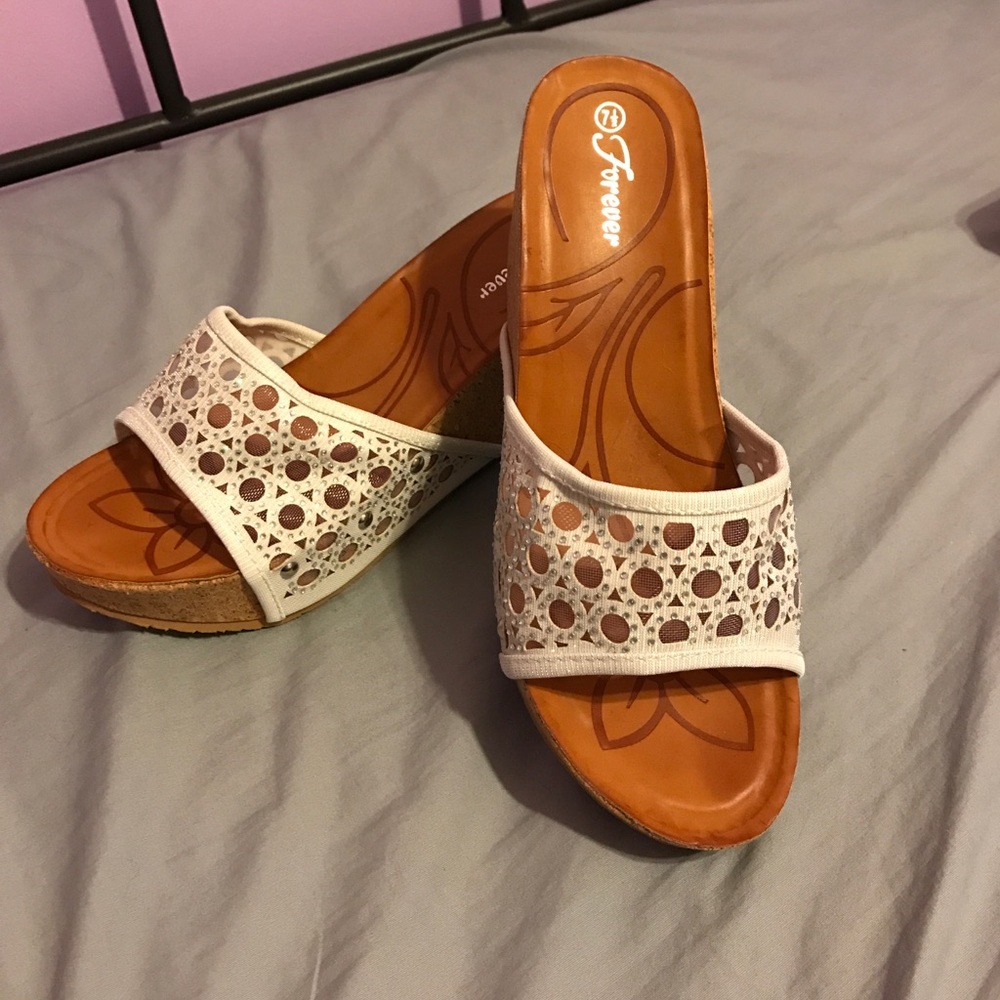 Wedge sandals