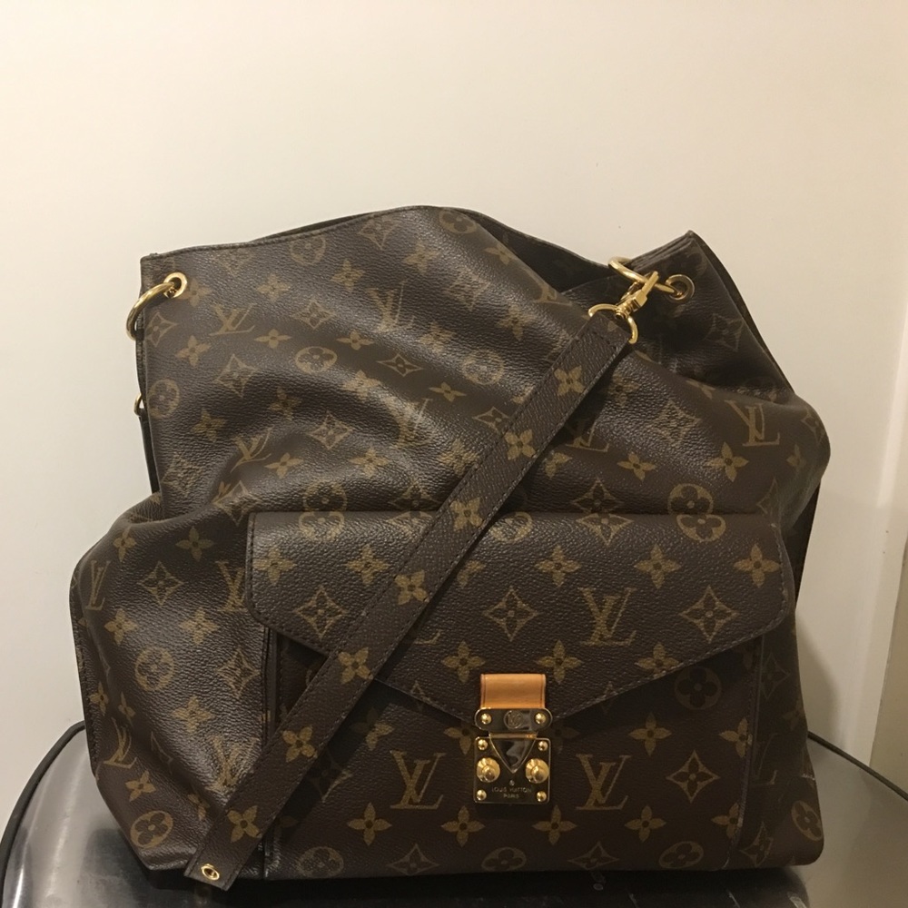 Louis Vuitton over the shoulder bag
