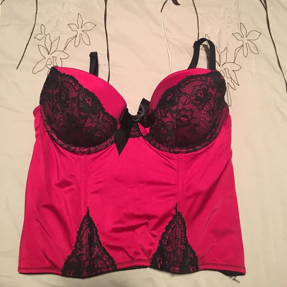 Gillian & omalley lingerie