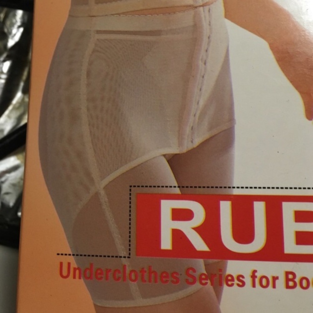 Brief Shaper Size 2xl and XL NWT