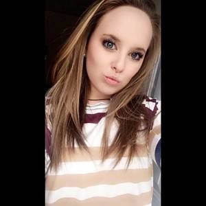 Meet your Posher, Deanna