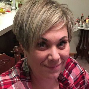 Meet your Posher, Deb