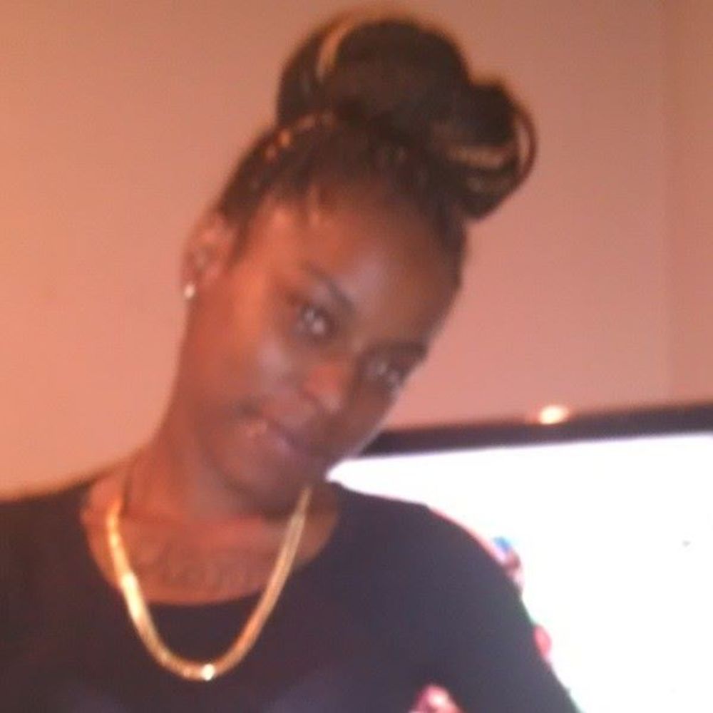 Meet your Posher, Shannon