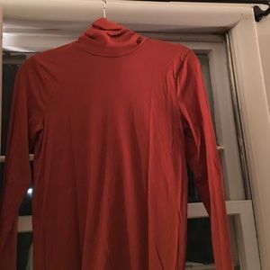 J. Crew tissue turtleneck rust size M