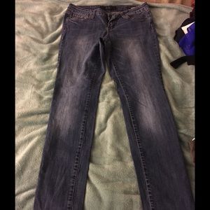 Jessica Simpson Boyfriend-Style Skinny Jeans