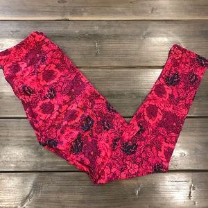 NEW OS pink/black flower LuLaRoe leggings!