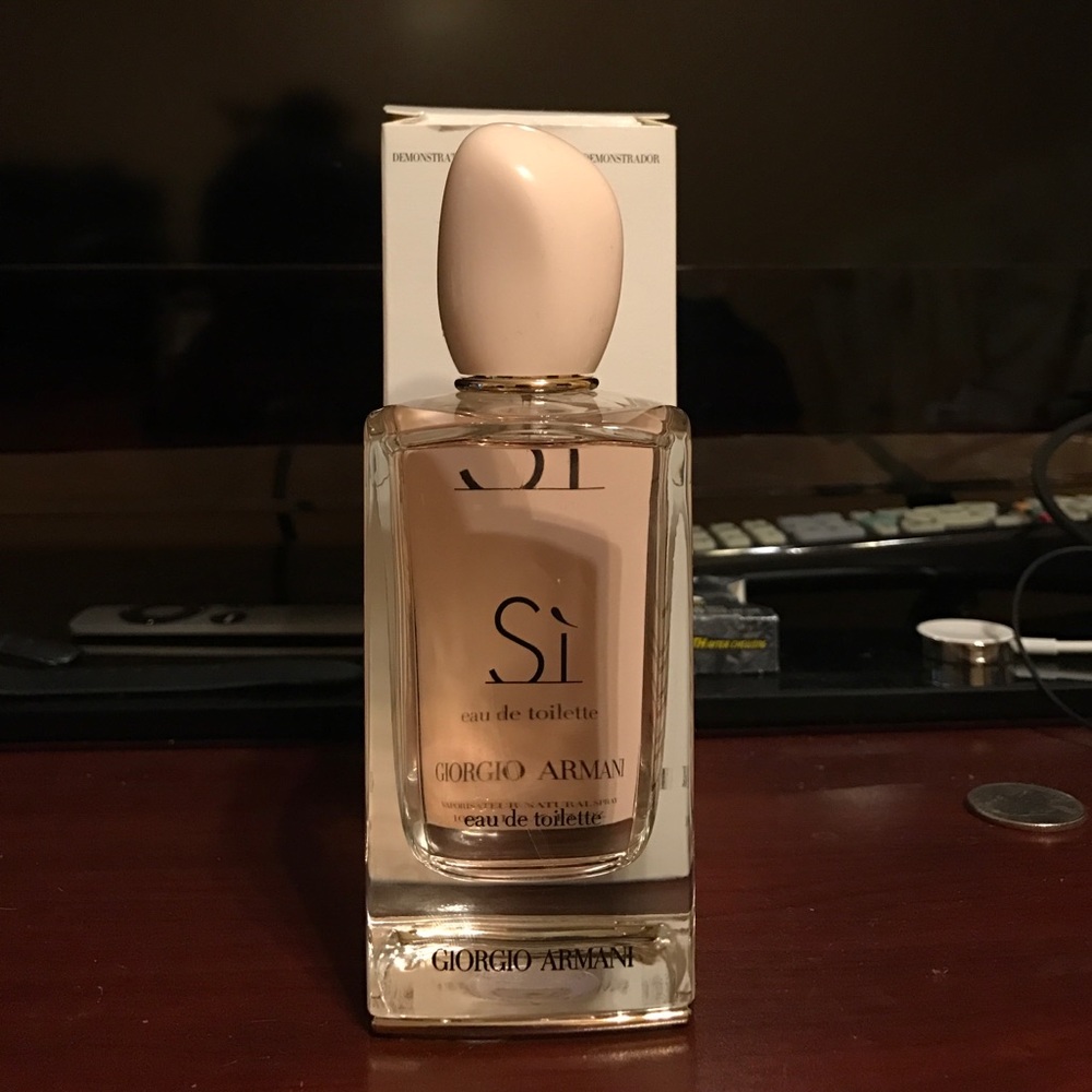Georgio Armani Si Eau de Toilette, 3.4oz