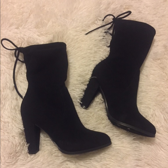 Faux suede booties - Picture 1 of 8