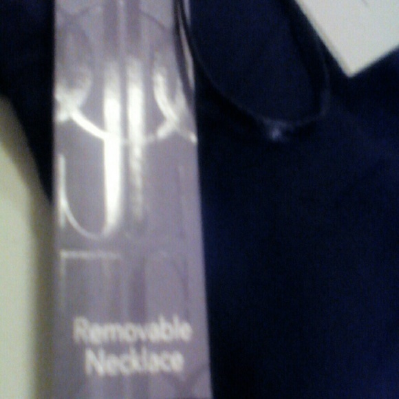 Jennifer Lopez beautiful tank top - Picture 6 of 6