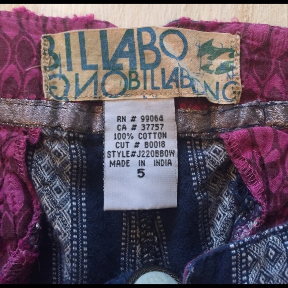 Billabong Shorts - Picture 2 of 4