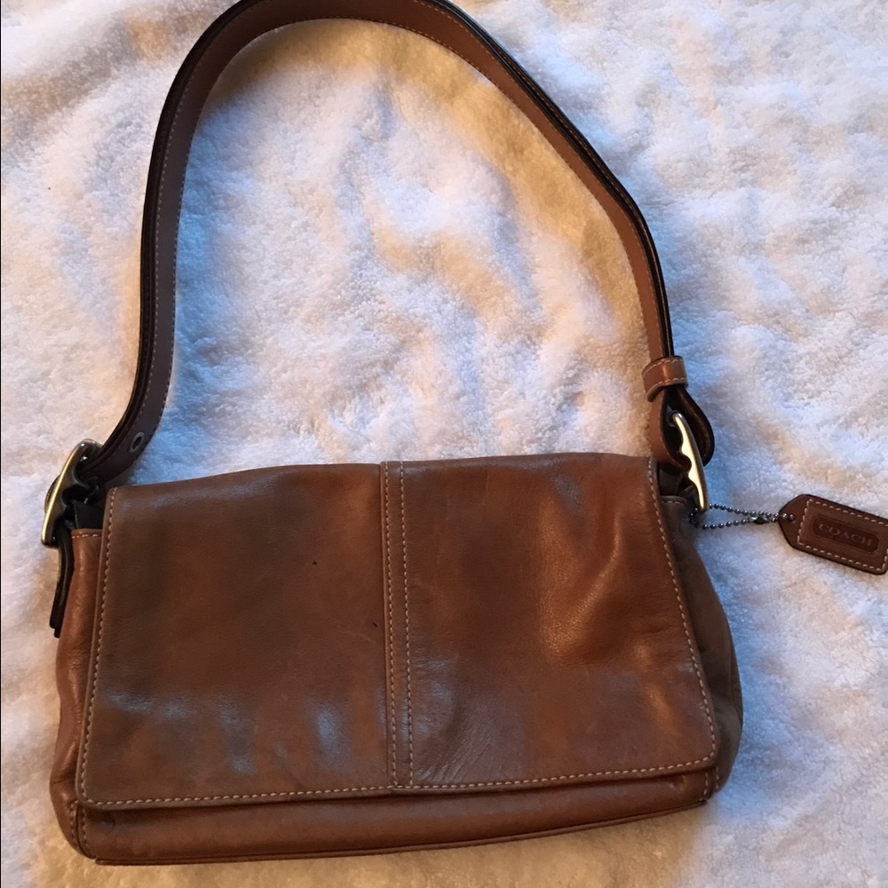Vintage authentic Coach clutch