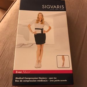 Sigvaris compression pantyhose
