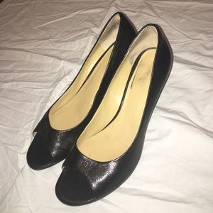 Nine West black leather wedges