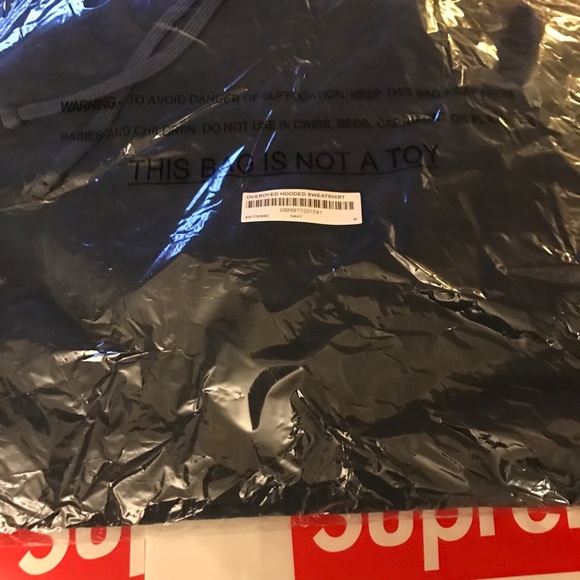 🎉SOLD🎉 NWT Supreme Overdyed Hooded Sweatshirt - Picture 5 of 7