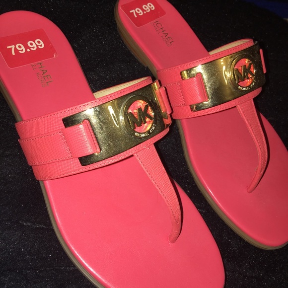 🌟Michael Kors Thong Sandals🌟 - Picture 2 of 4