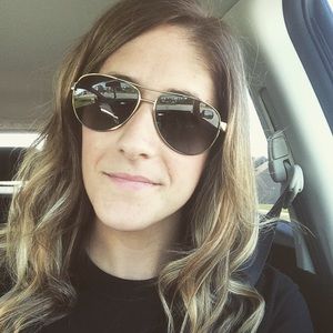 Meet your Posher, Kara