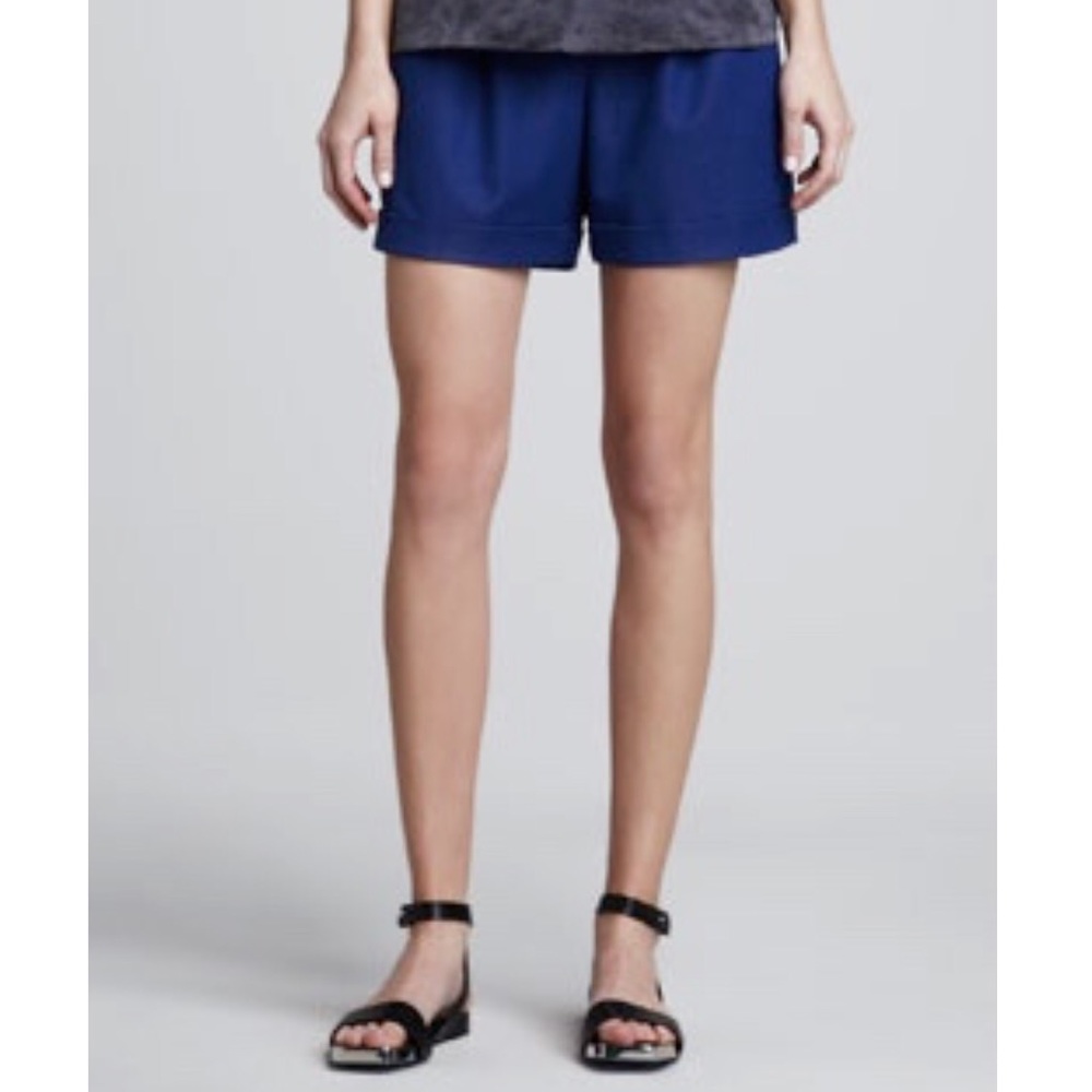 Final Price T Tahari Delvina Shorts