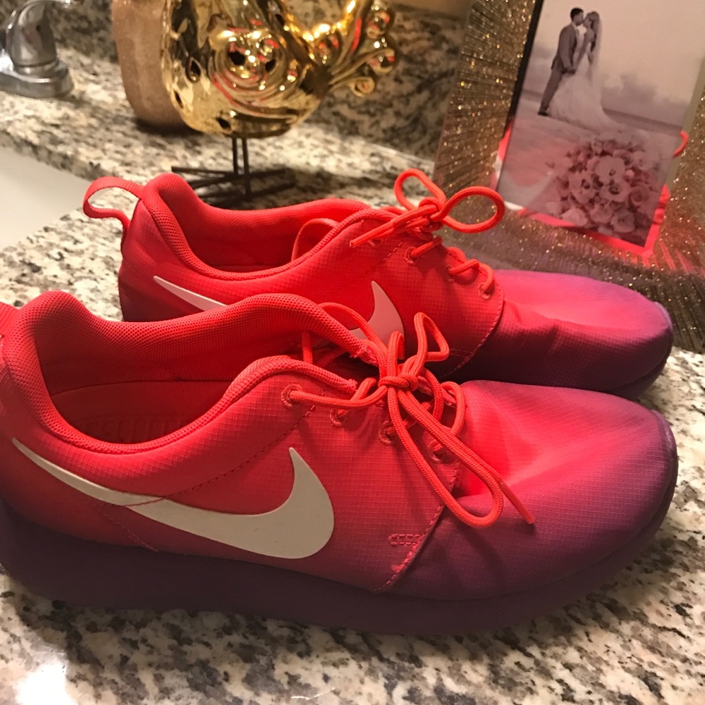 Ombré Nike Sneakers!!!