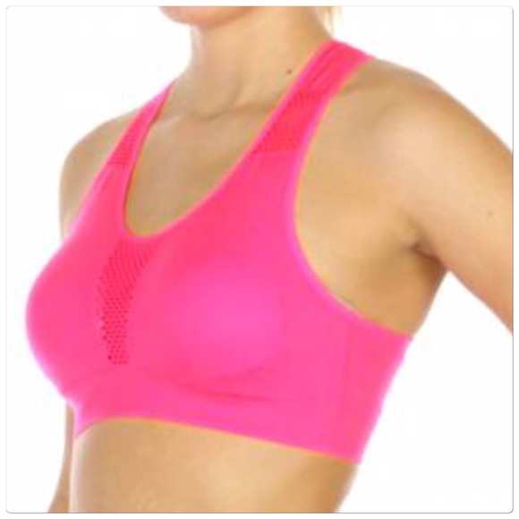 Fuchsia Solid & mesh sports bra
