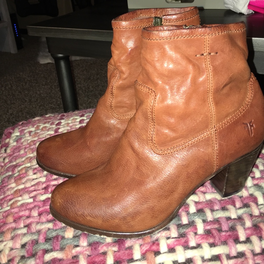Frye booties size 5.5