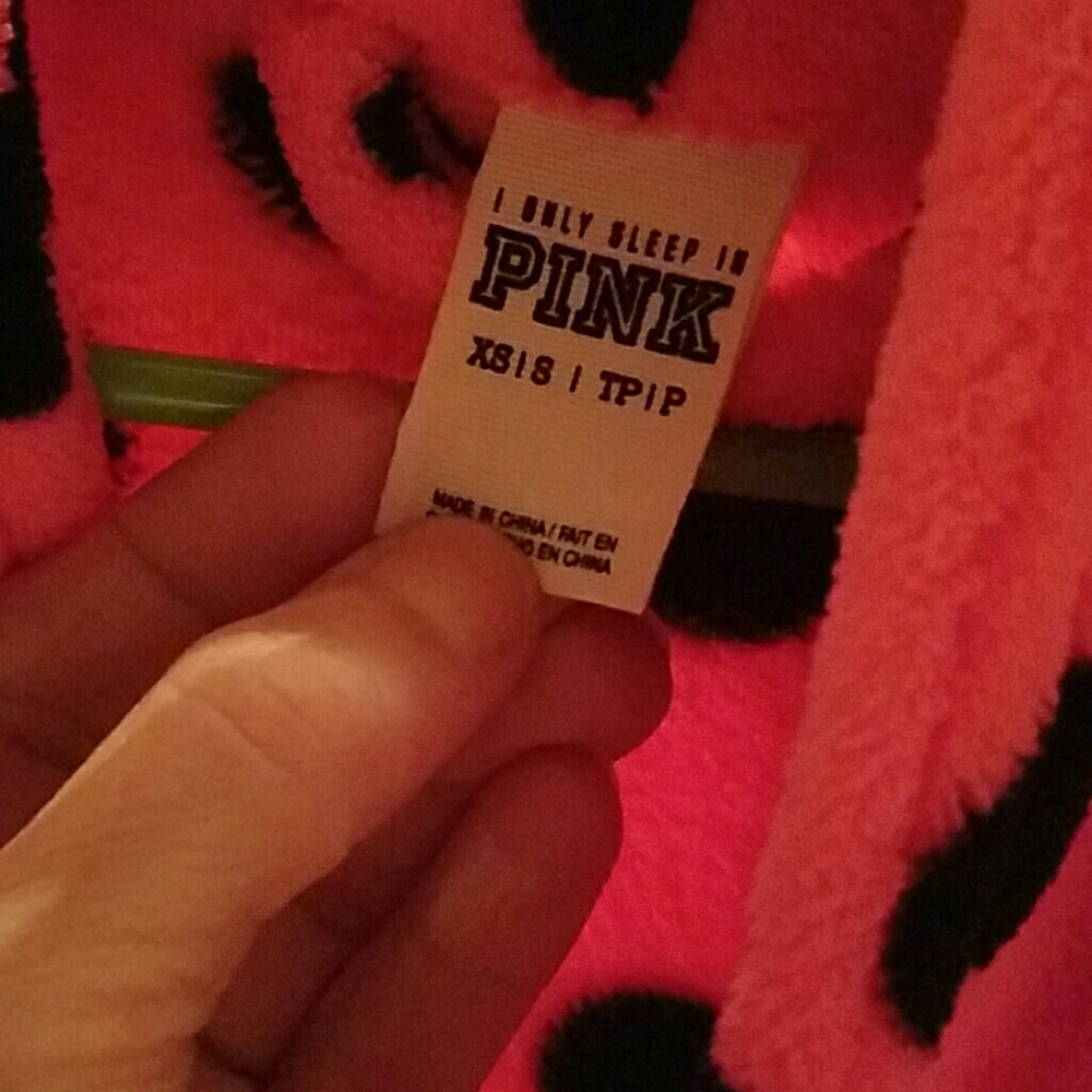 Bathrobe - Picture 3 of 4