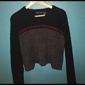 Fuzzy black/red/grey cropped sweater