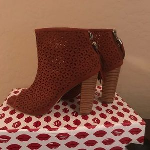 Just Fab booties