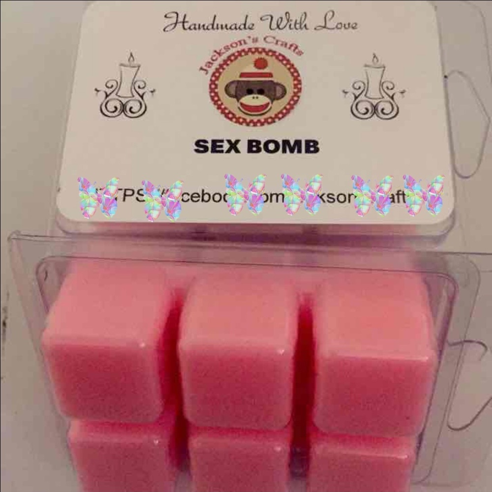 Sex Bomb (Lush Type) Soy Wax Tart