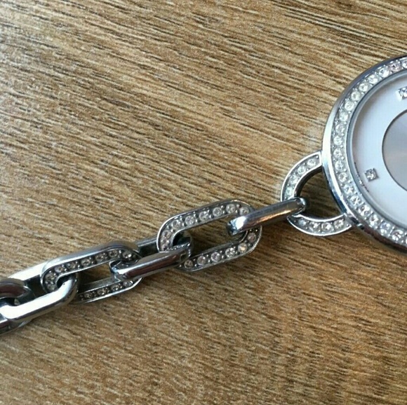 Alia White Watch With Spare Links And Polishing main image 4