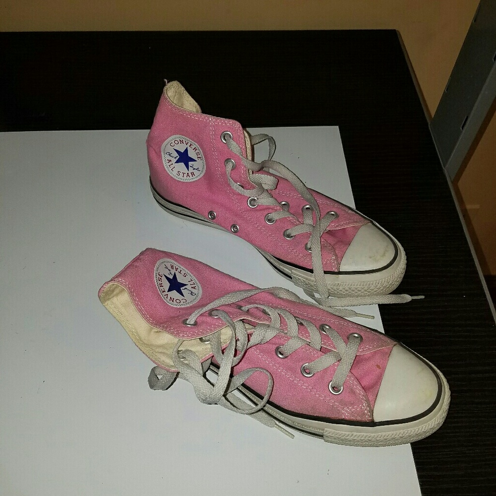 Pink high top converse