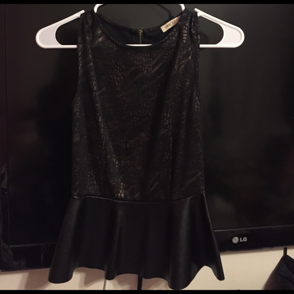 Cute black/leather peplum top