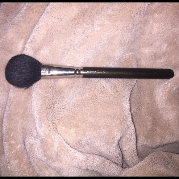 Mac Cosmetics Makeup Mac 120 Blush Brush Poshmark