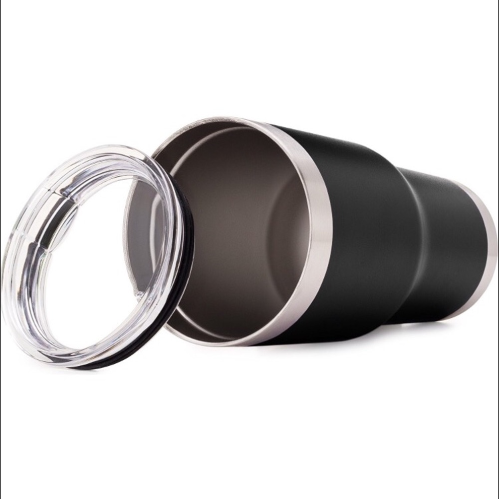 30 oz vacuum insulated tumbler with lid