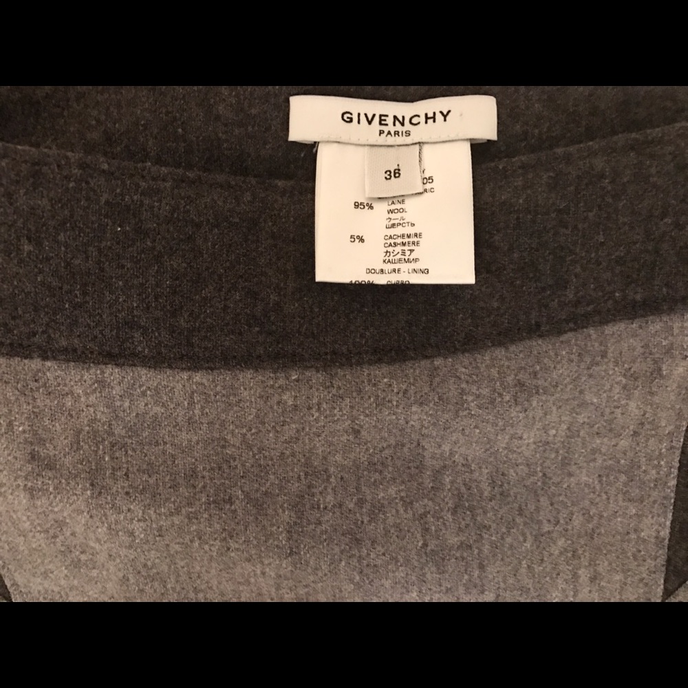 GIVENCHY (Paris) Laine wool/ cashmere mini - Picture 2 of 4