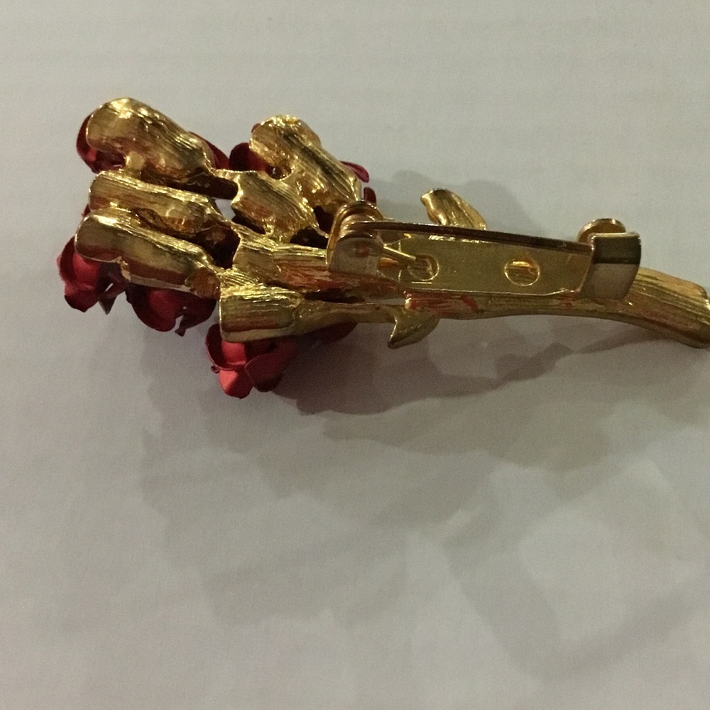 Red Roses 🌹Vintage Brooch - Picture 4 of 7