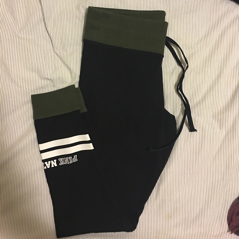 VS Pink Leggings