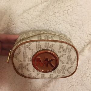 Michael Kors make-up bag