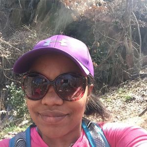 Meet your Posher, Shira