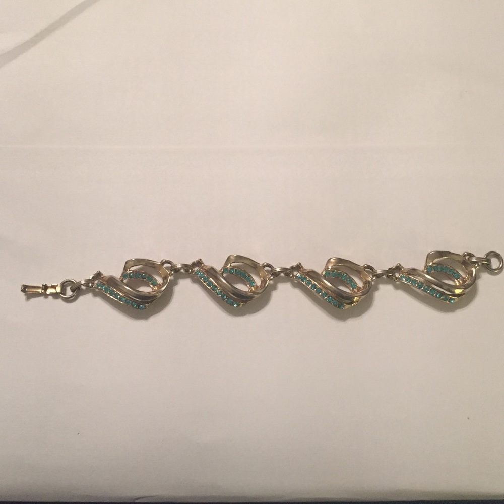 Vintage blue jeweled bracelet