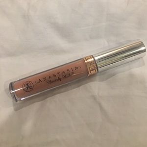 Anastasia Liquid Lipstick- Stripped