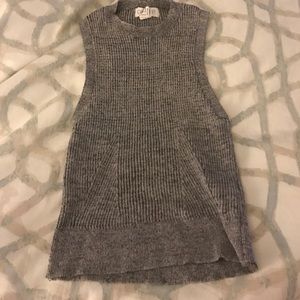 Forever 21 grey top!